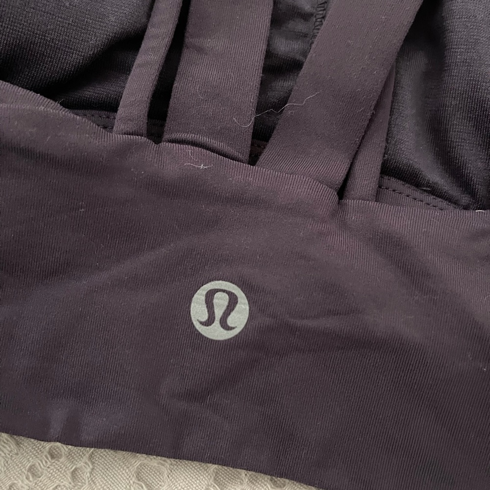 Lululemon sports bra with padding - Picture 3 of 7